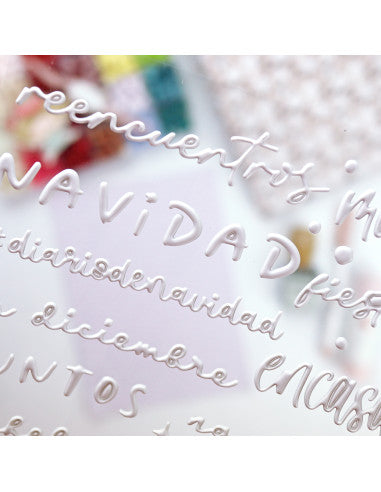 En Diciembre. White puffy stickers | Rita´s Diary