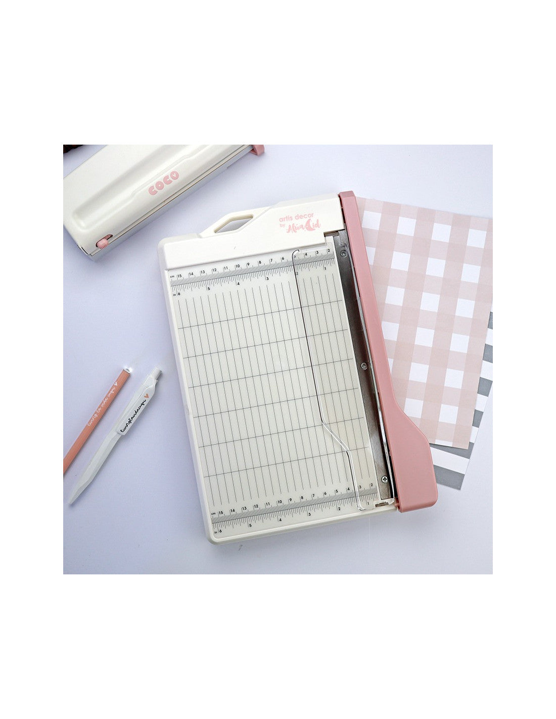 Small craft trimmer, Alúa Cid